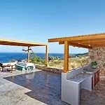 Avgi Villa