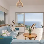 Avgi Villa